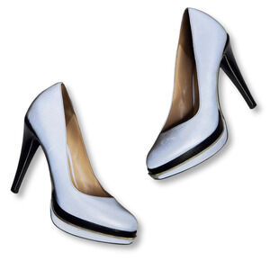 Cole Haan Chelsea Pump Nike Air Reflective Silver Size 8B but fit like a 7.5